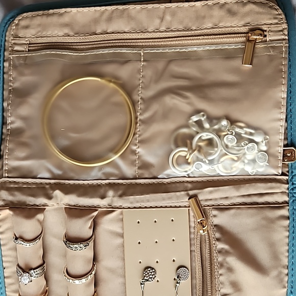 BagSmart Jewelry Travel Organizer (NEW) - Picture 5 of 7